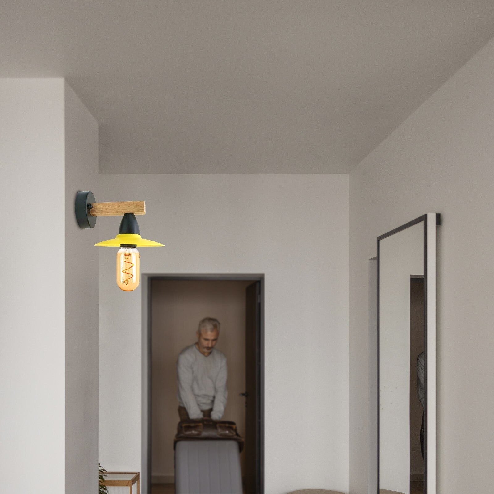 Modern Industrial Wall Light Metal and Wood E27 ~2514